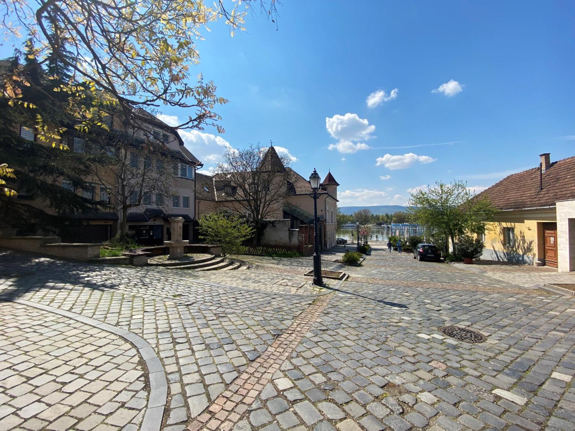 Bellevue Vendégház Vác Exterior foto